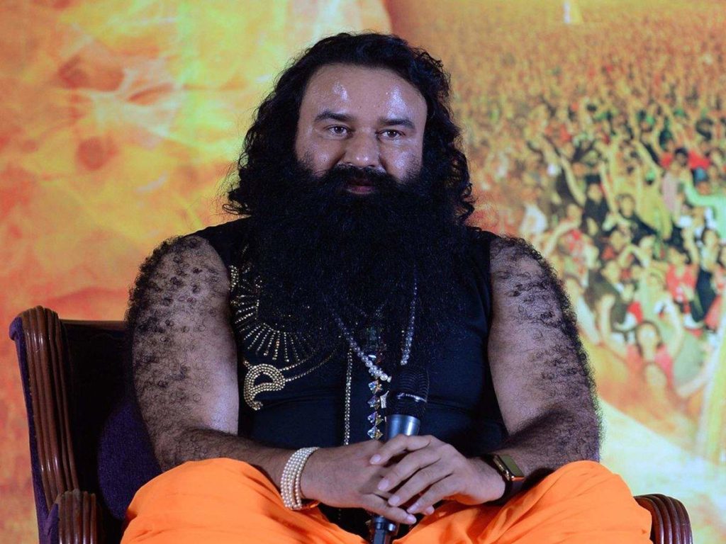 देश के विवादित बाबाओं में आशाराम बापू से लेकर शामिल है राधे माँ, किसी के 4 बच्चे है तो किसी के 3