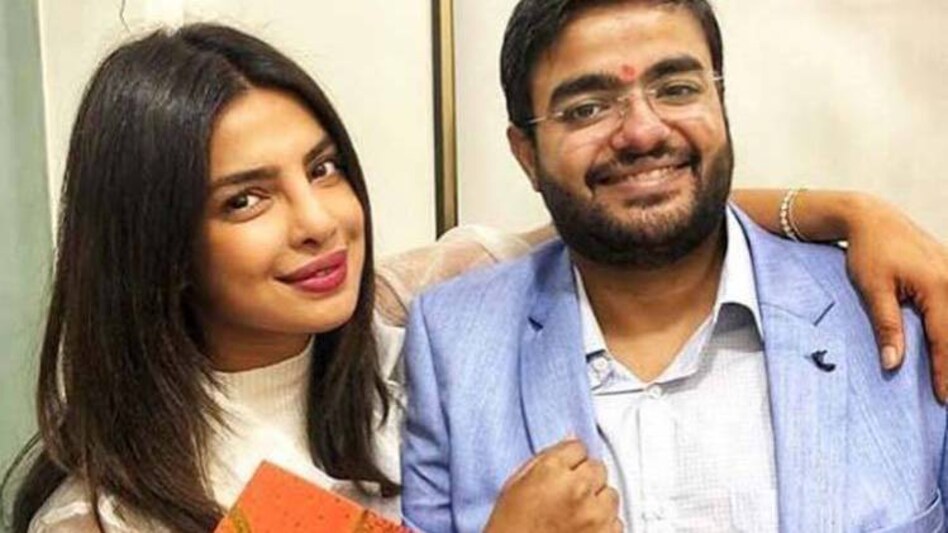 कमाई के मामले मे इन बॉलीवुड अभिनेत्रियों के भाई नहीं हैं कम, करोड़ो मे है सब की कमाई