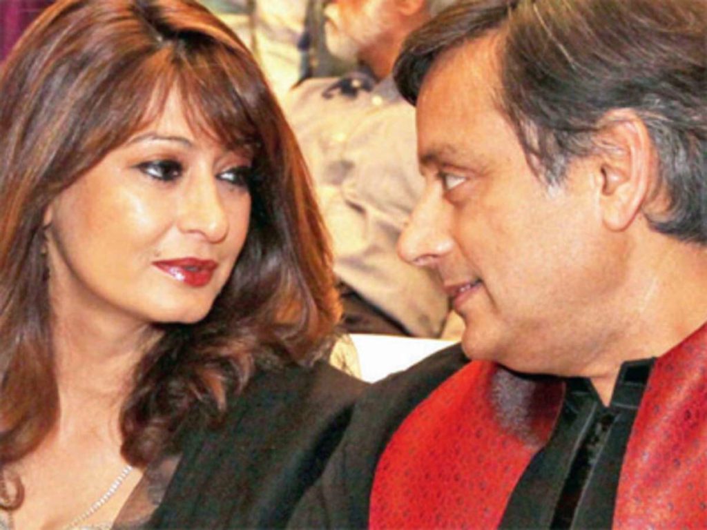 मुलायम सिंह से लेकर शशि थरूर तक, जब इन नेताओं का दिल आया तलाकशुदा पर, जानिए इनकी प्रेम कहानी
