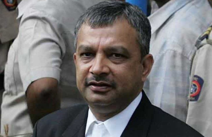 कौन हैं सतीश मानशिंदे जो है आर्यन खान के वकील