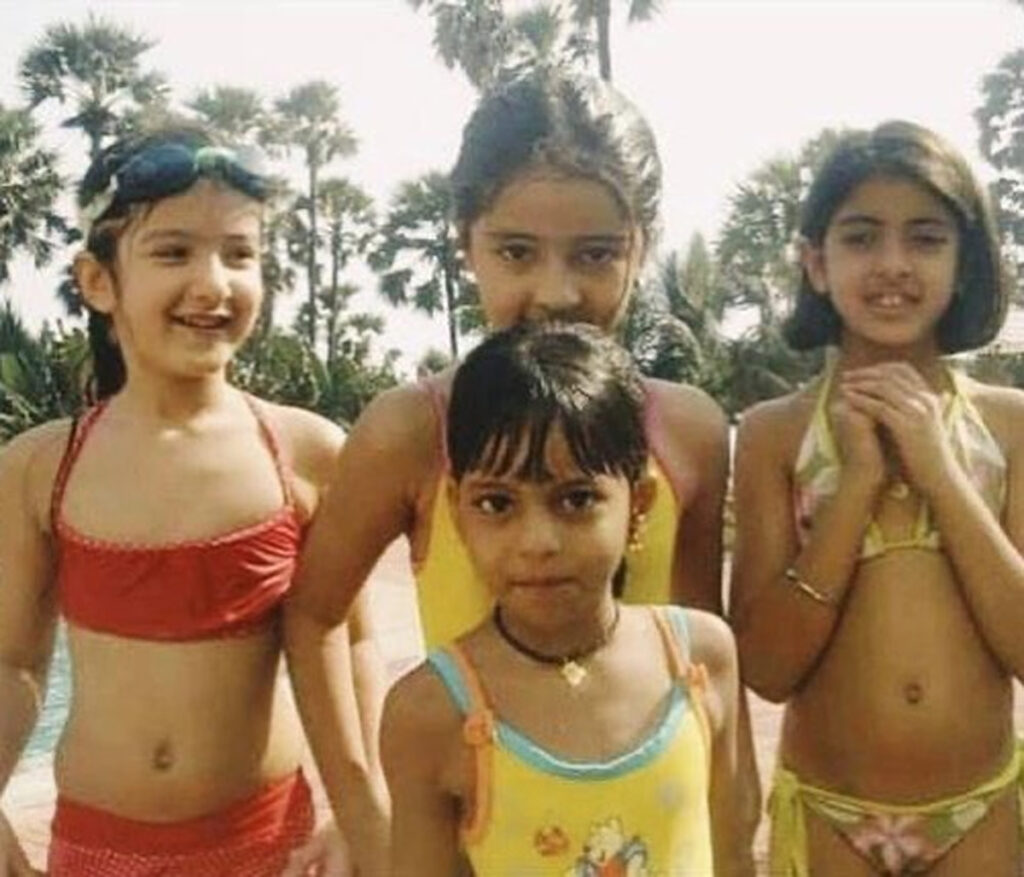 suhana khan, ananya pandey, shanaya kapoor and navya naveli