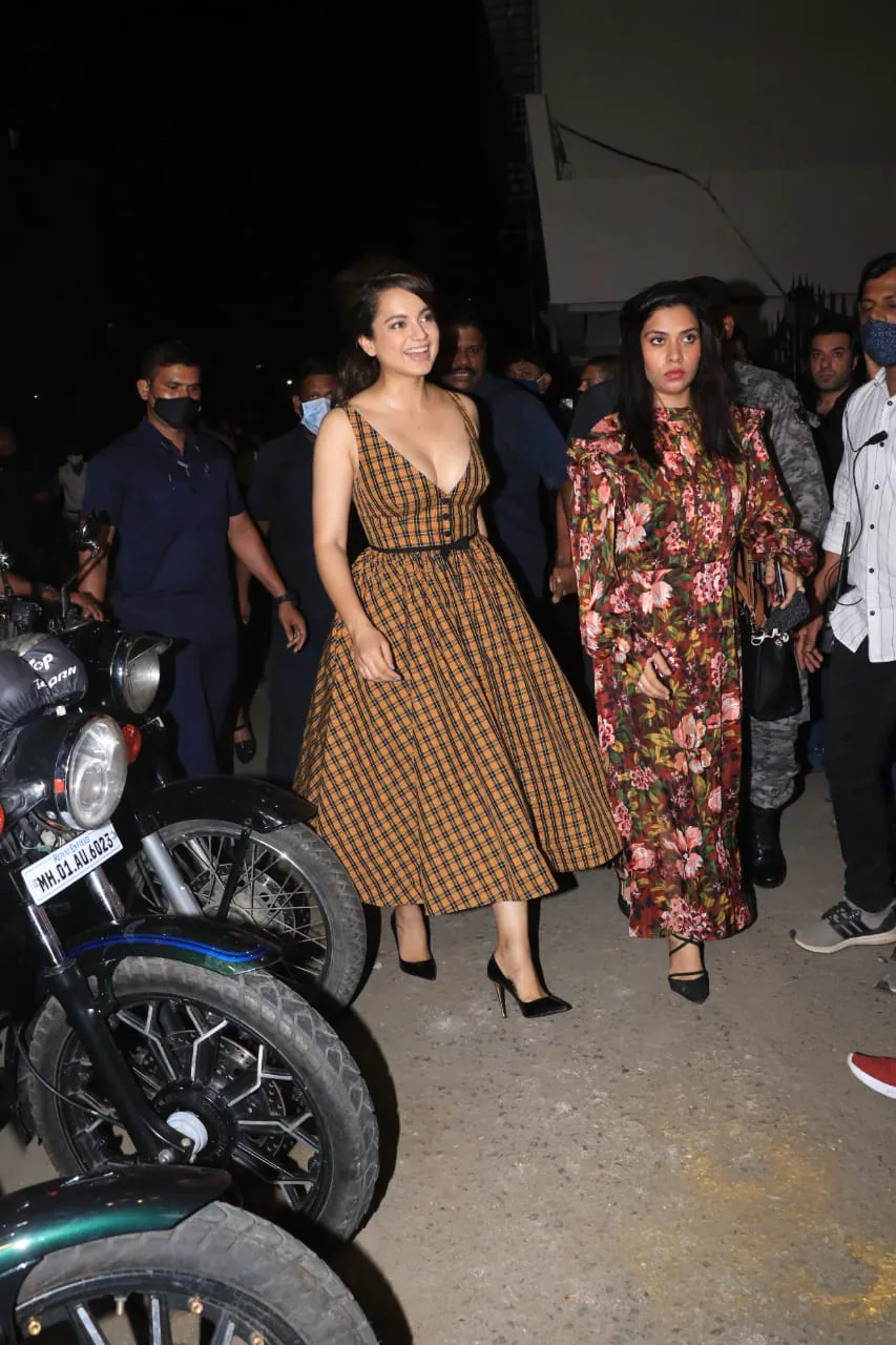 kangana ranaut bold clothes