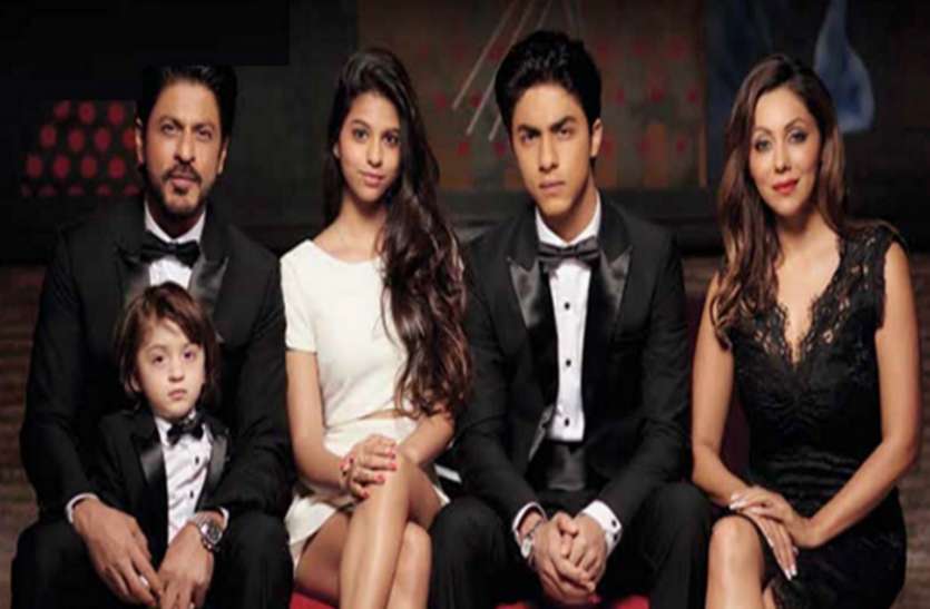 Aryan Khan family pic