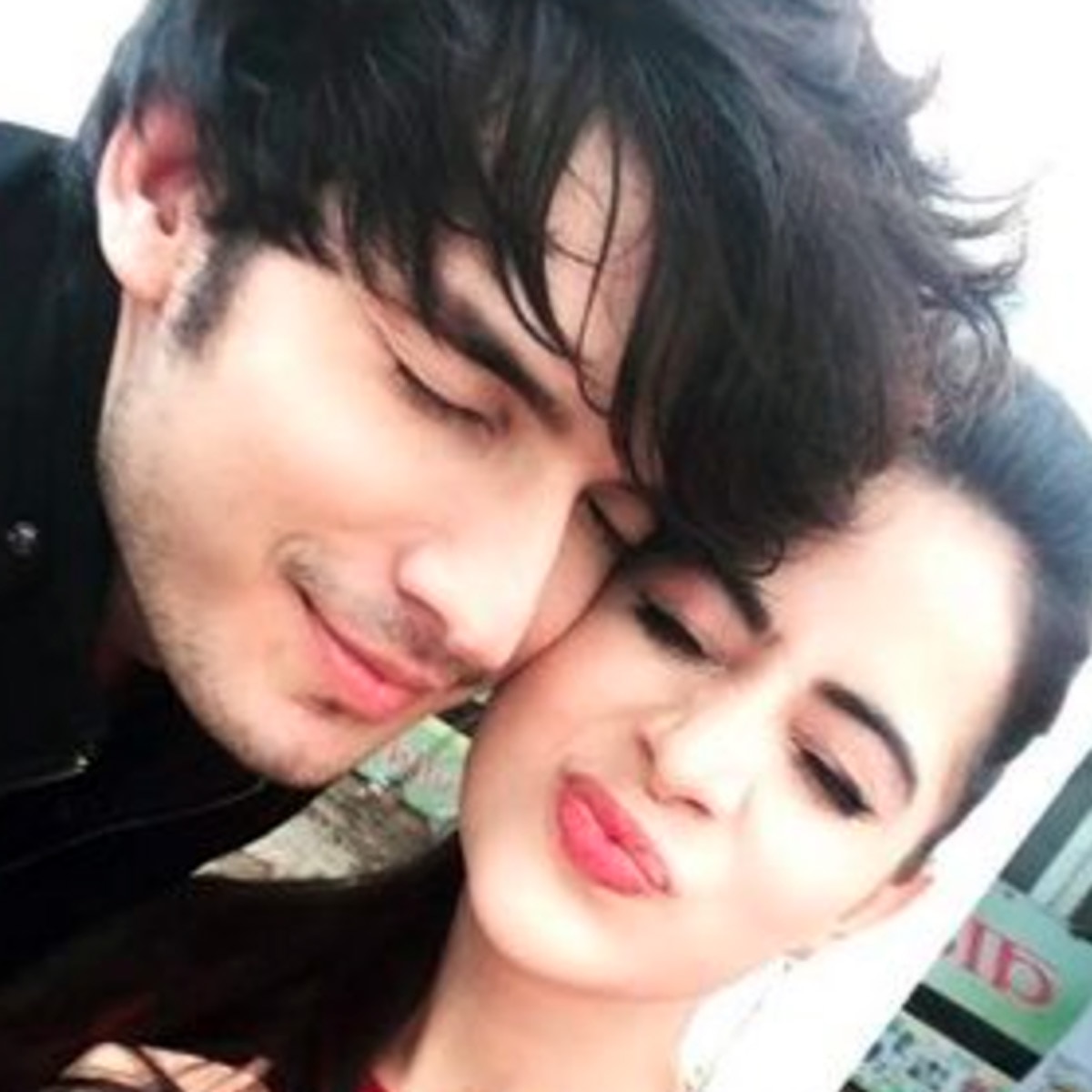 Paras kalnawat and urfi javed