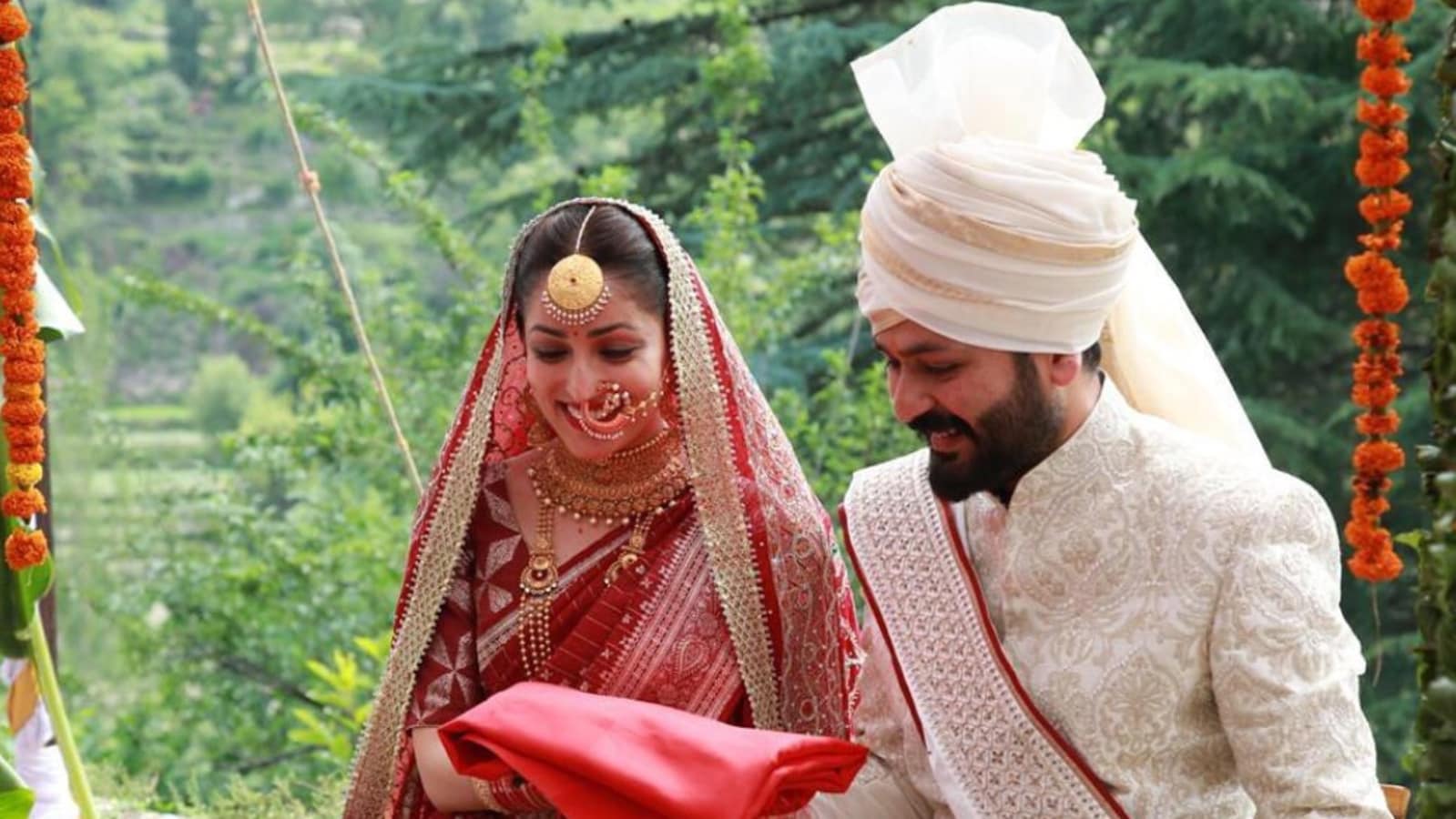 Yami gautam and aditya dhar