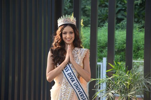 Miss Universe Harnaaz Sandhu