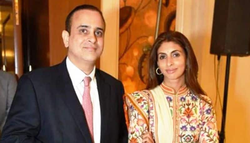 Nikhil nanda and shweta nanda