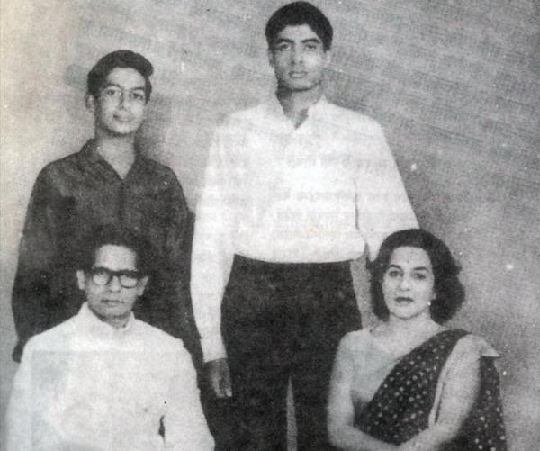 Harivansh rai bacchan with his family