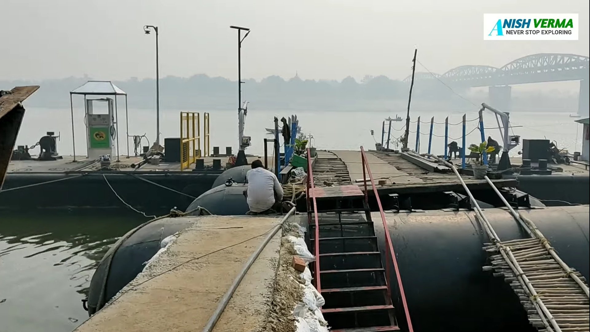 floating cng station