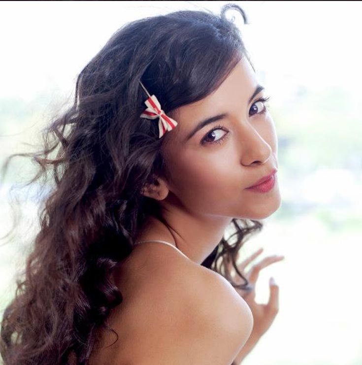 Saba azad