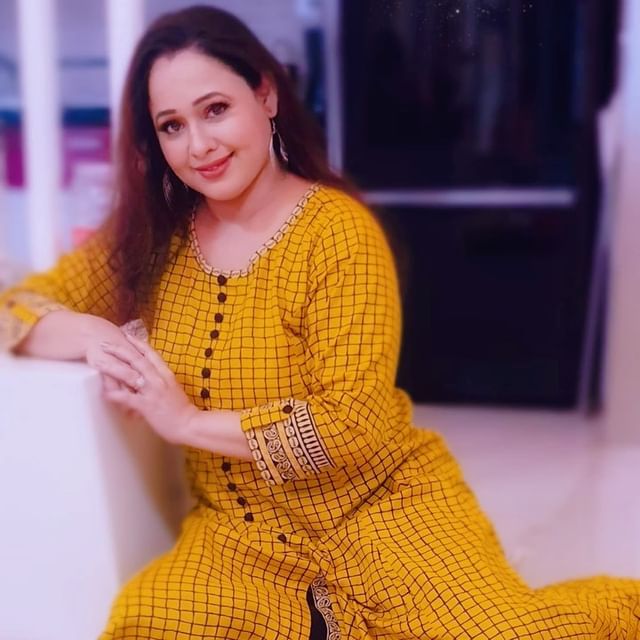 Madhvi Bhabhi Aka Sonalika Joshi 