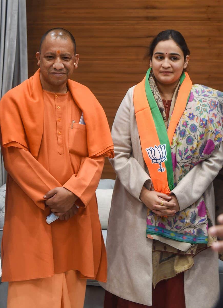 CM Yogi Adityanath And Aparna Yadav