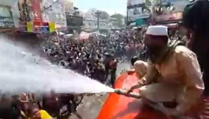 Hindu Muslim Holi Video