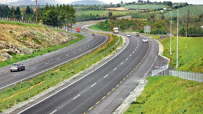 Indo Nepal Border Road