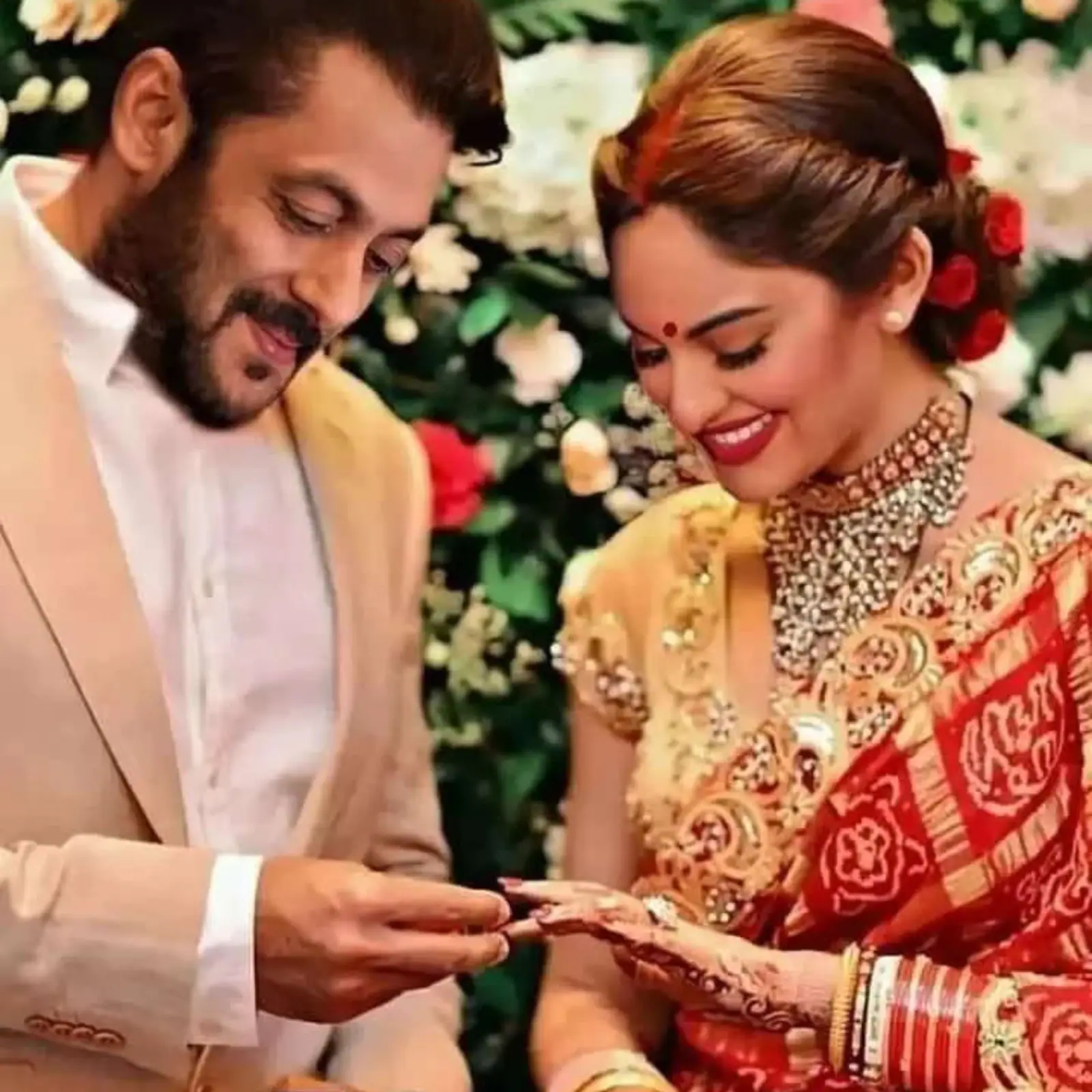 Salman Khan And Sonakshi Sinha