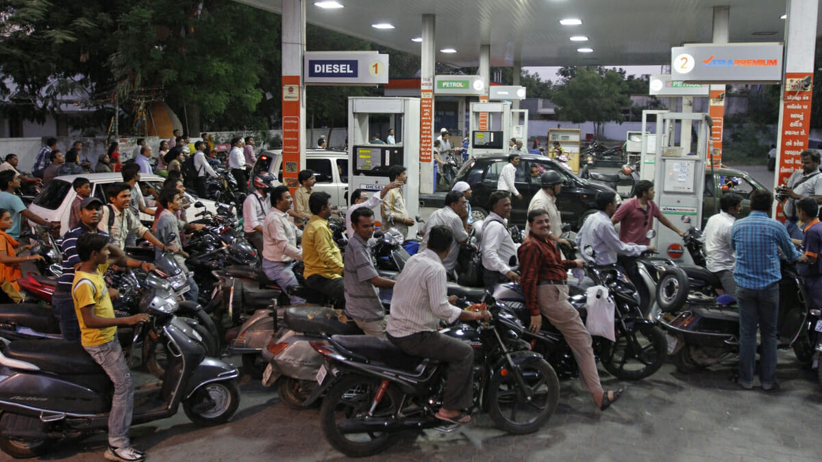 today petrol price