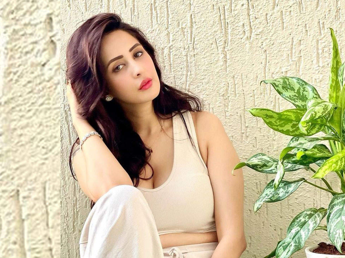 Chahat Khanna