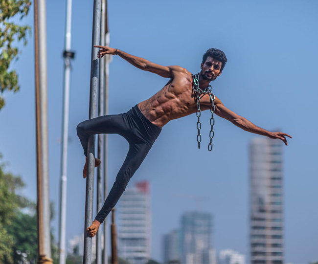 Hunarbaaz Winner Aakash Singh
