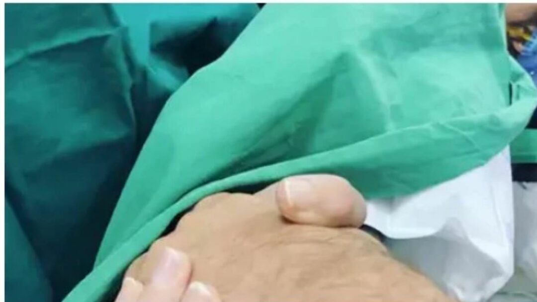 Jankee Parekh Delivery Video