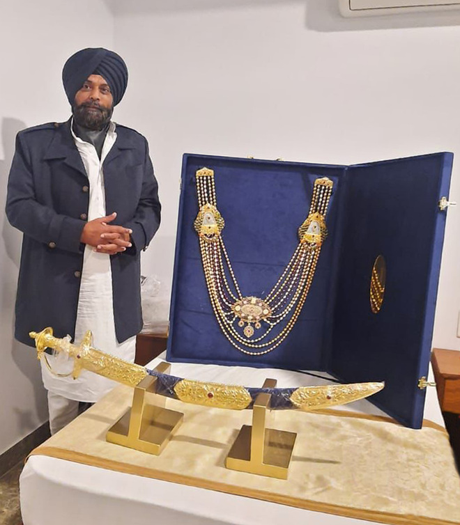 Patna Takht Harmandir Sahib Gold Bed