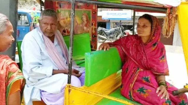 Tempo Driver Poonam Chaudhary