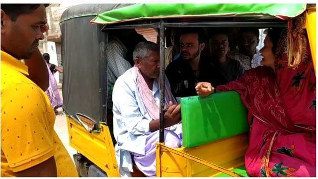 Tempo Driver Poonam Chaudhary