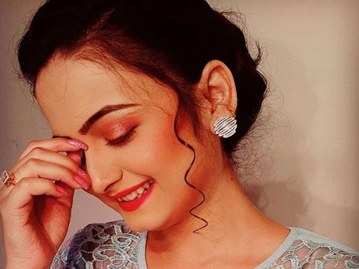 Pallavi Dey Suicide