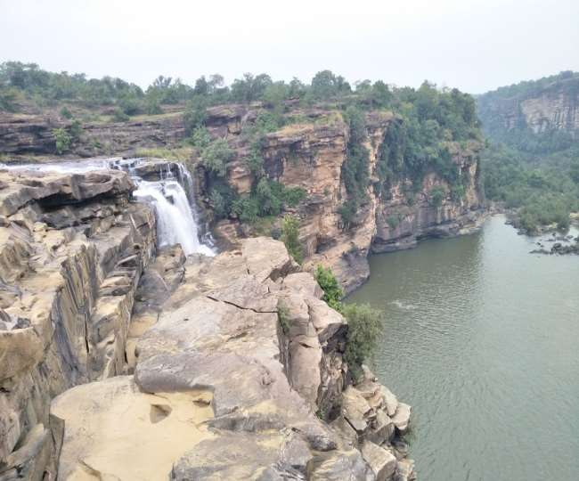 Karkatgarh Falls
