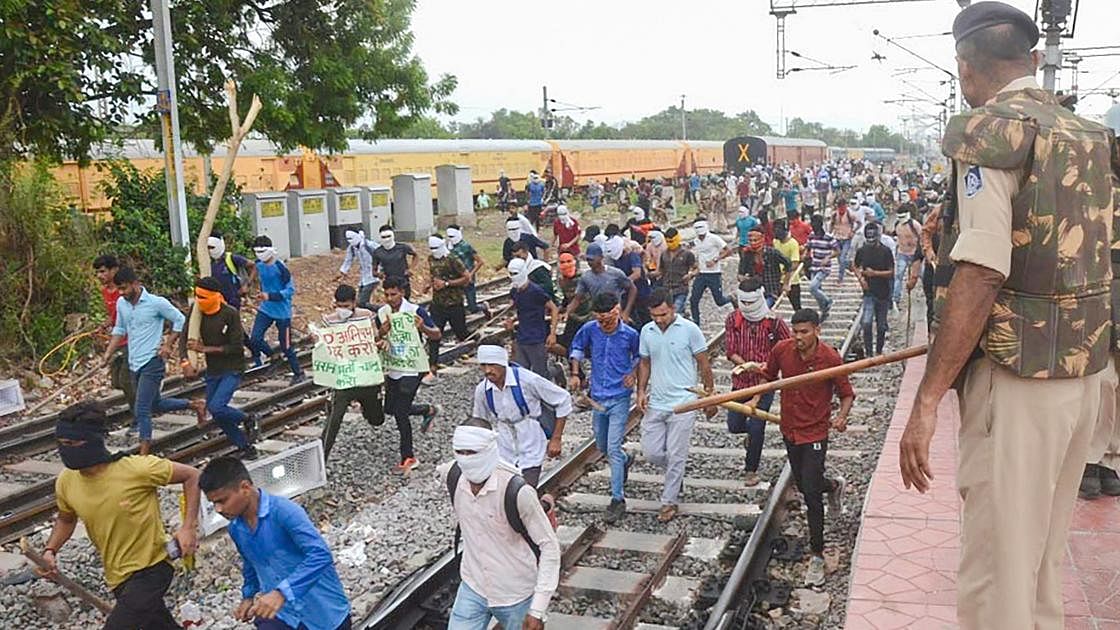 Agnipath Yojana Protest