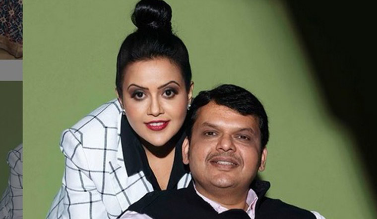 Devendra Fadnavis Wife Amruta Fadnavis