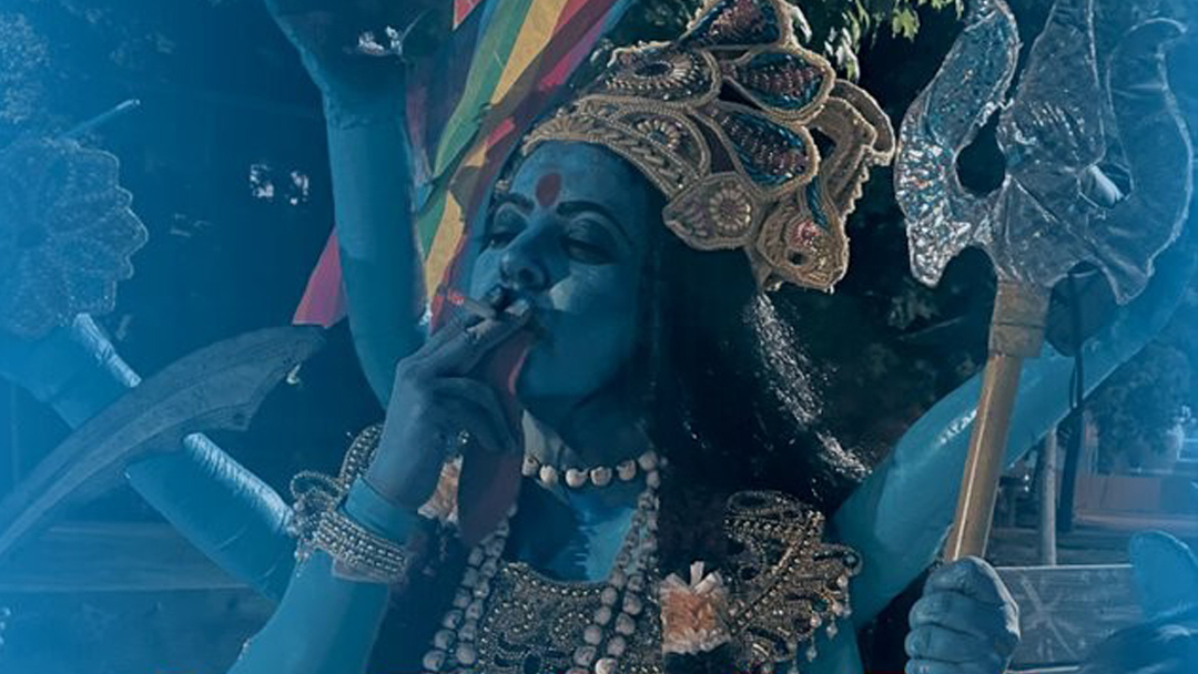 Kaali Smoking Poster