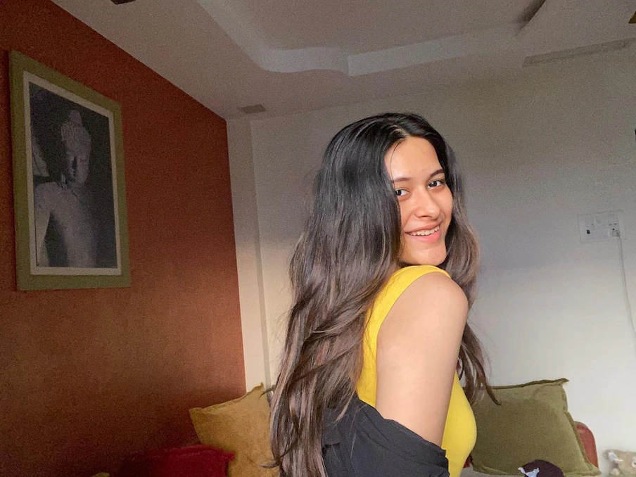 Rohitash Gaur Daughter Giti Gour