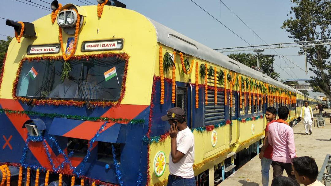 Gaya-Kiul passenger train