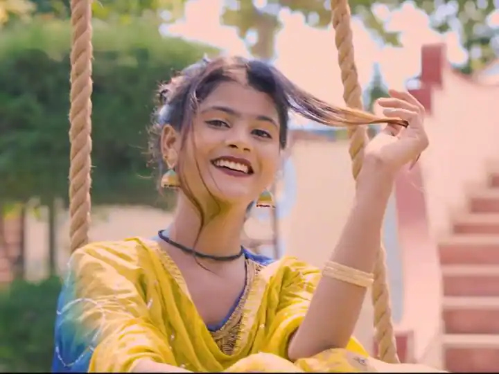 Farmani Naaz And Vanshika