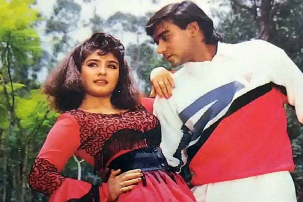 Raveena Tandon And Karisma Kapoor Fight
