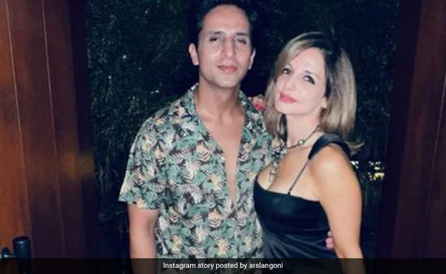 Sussanne Khan And Arslan Goni
