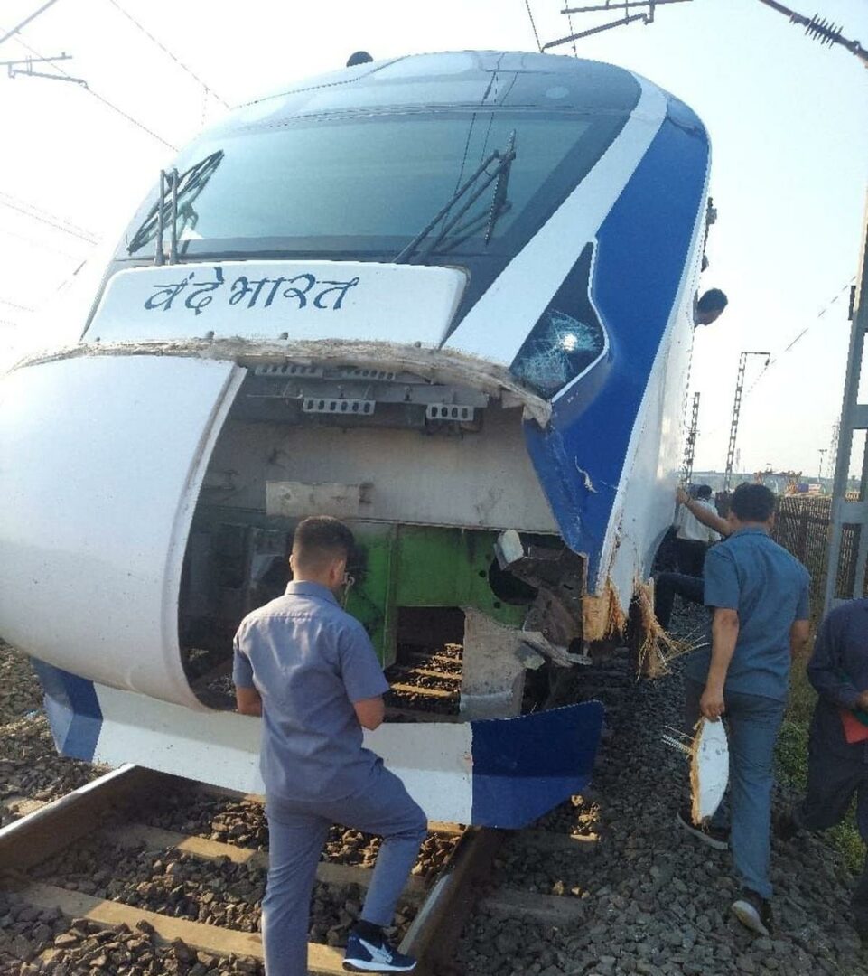 vande bharat express train accident