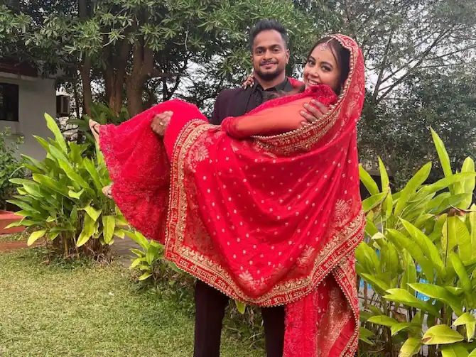  Devoleena Bhattacharjee Pregnant