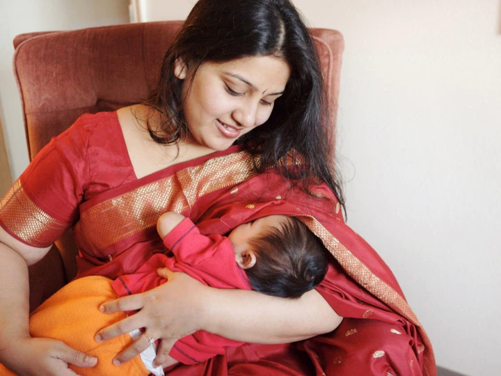 Alia Bhatt Breastfeeding Photos