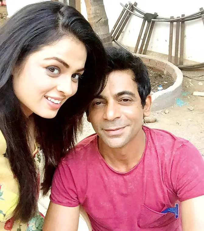 Sunil Grover And Aarti Grover