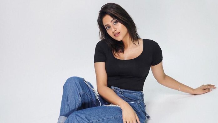 Anjali Arora