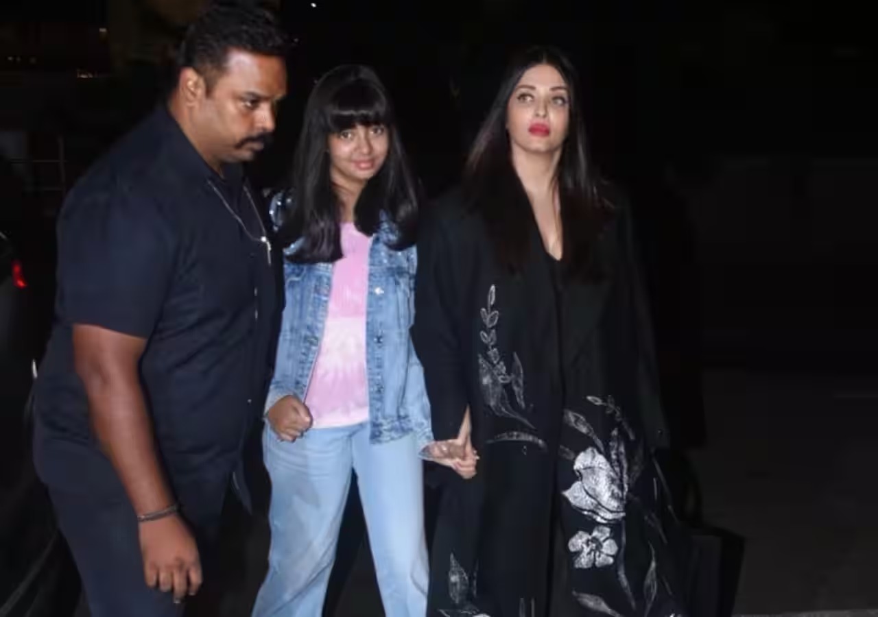 Aaradhya Bachchan And Aishwarya Rai Bachchan