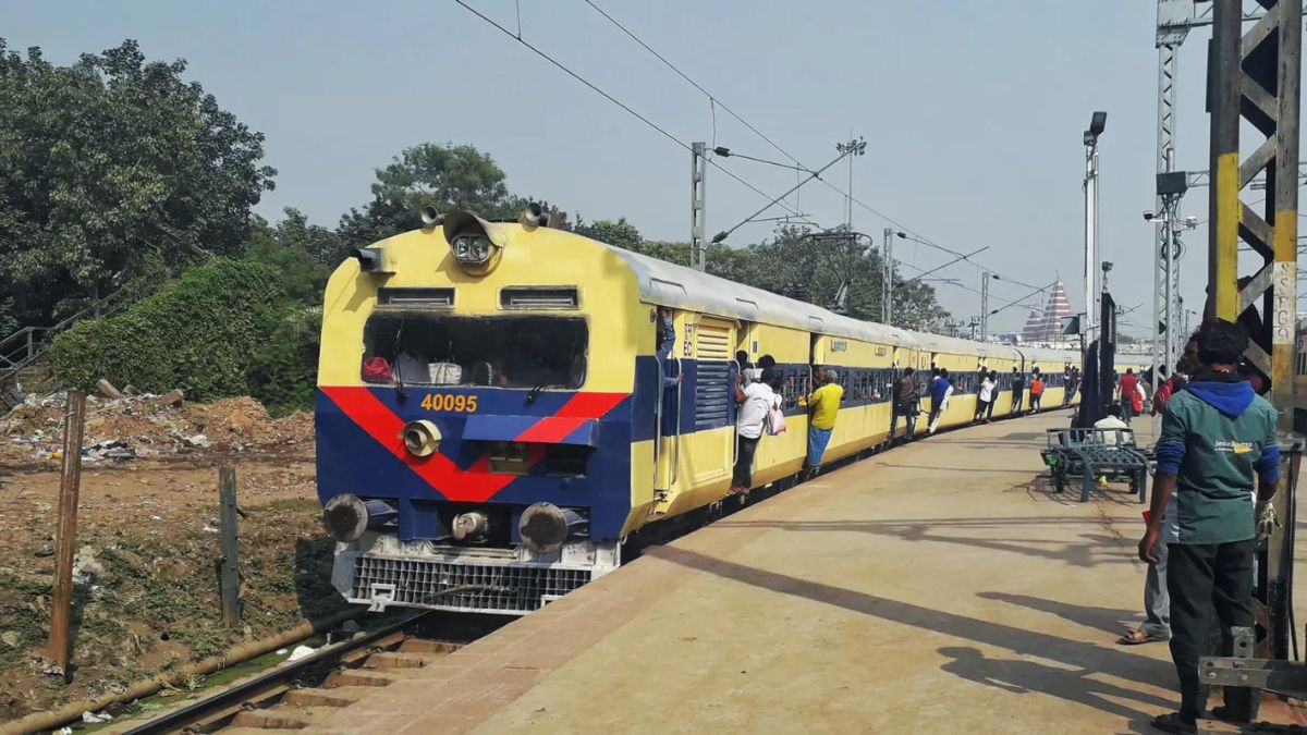 Gaya Patna memu time table