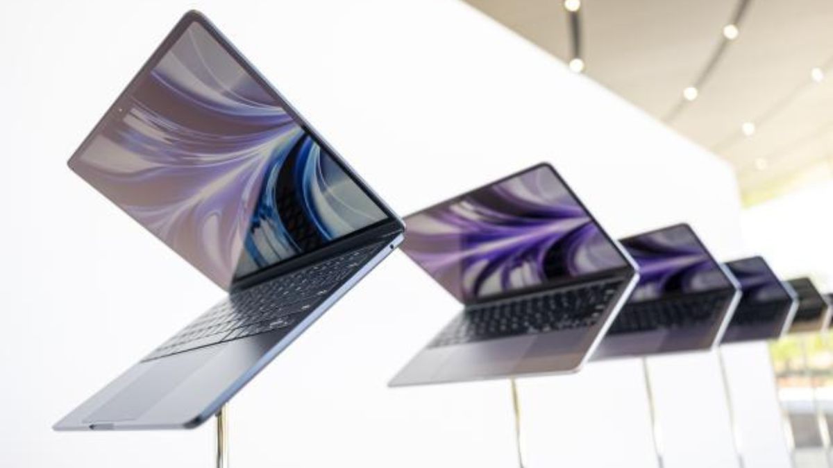 Apple MacBook sale
